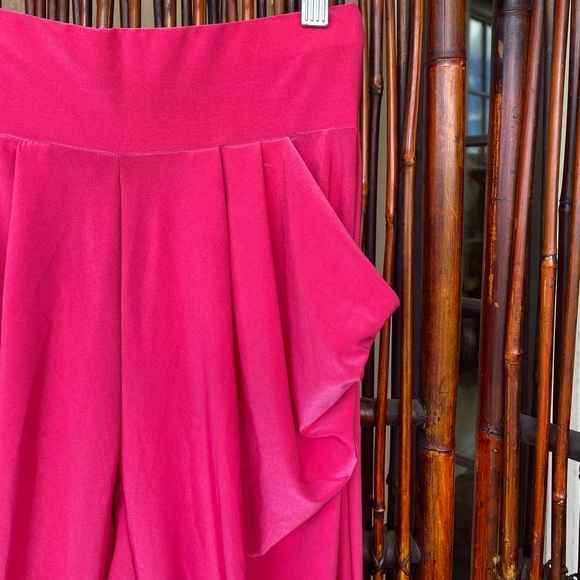 New Slinky Cropped Genie Pants - Picture 7 of 16